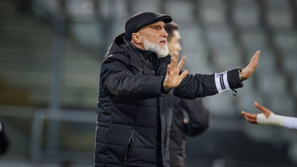 Álvaro Pacheco de saída do V. Guimarães no final da época