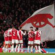 Arsenal vence e continua a perseguição ao primeiro lugar
