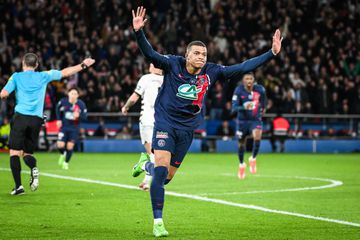 Taça de França: Mandanda bem tentou… mas Mbappé apura PSG para a final