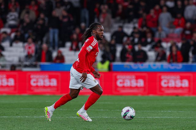 Mercado: PSG colocou meia equipa na lista de transferências, incluindo Renato Sanches