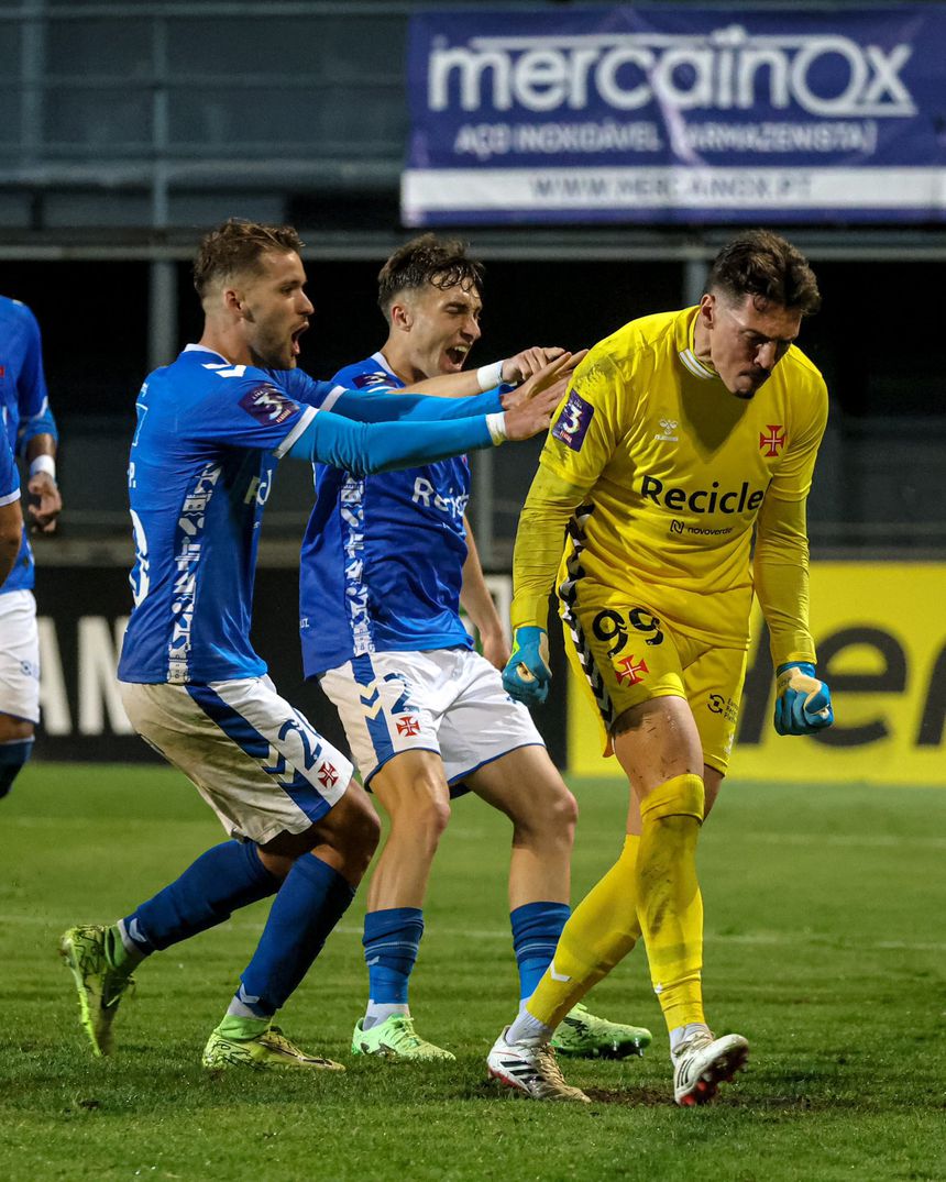 A festa dos azuis do Restelo