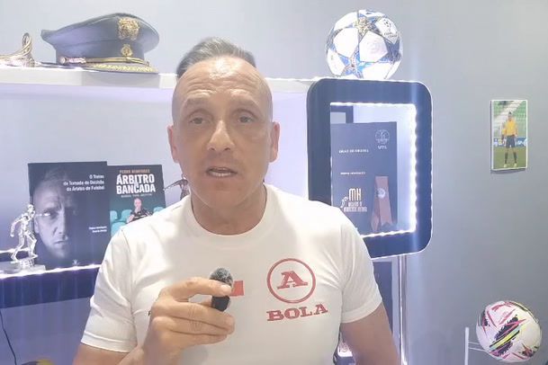 Pedro Henriques analisa golo anulado no Sporting-Santa Clara