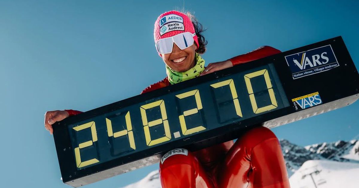 Esquiadora bate recorde mundial e é mais rápida do que muitos carros!