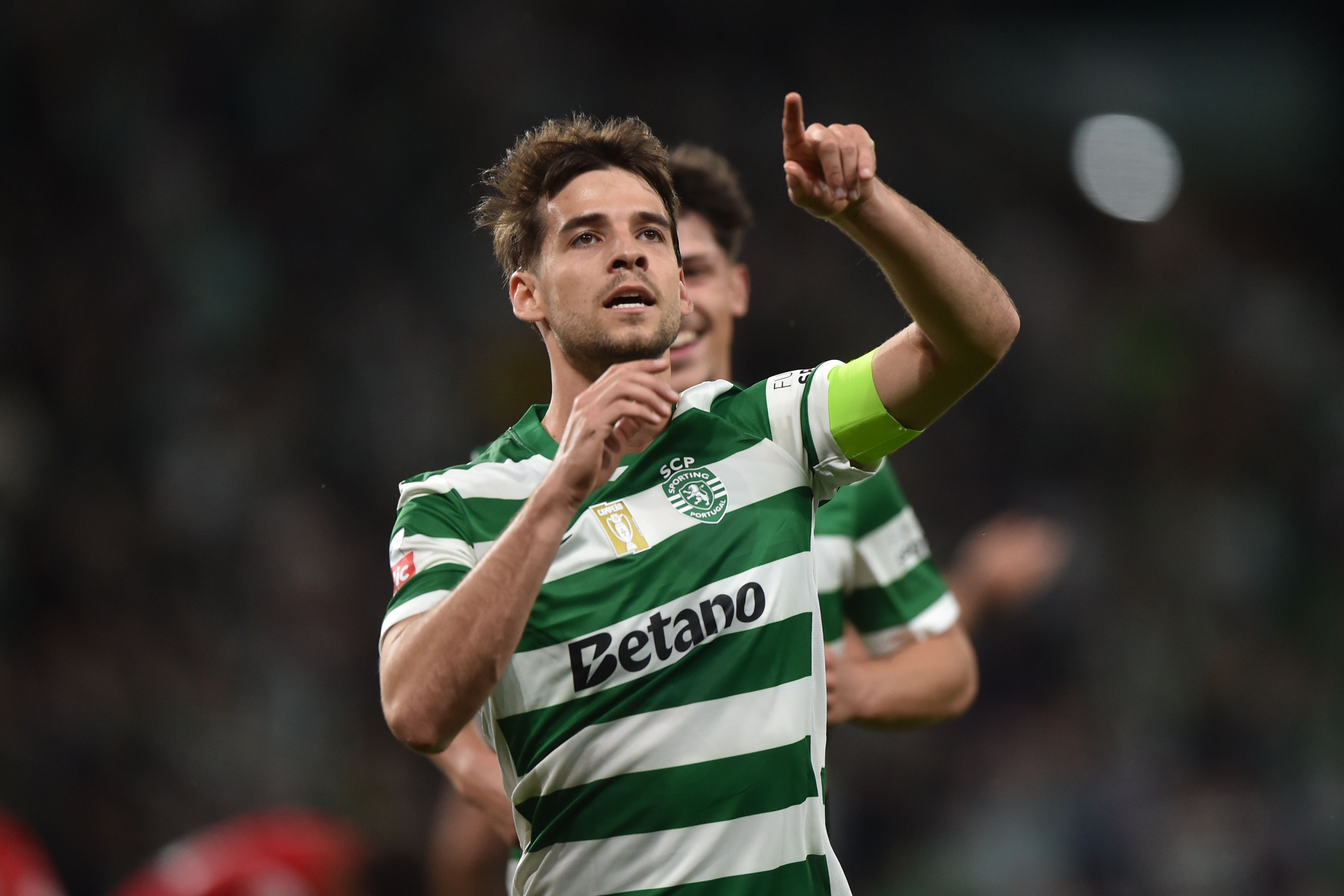 O festejo de Daniel Bragança - Foto: Miguel Nunes