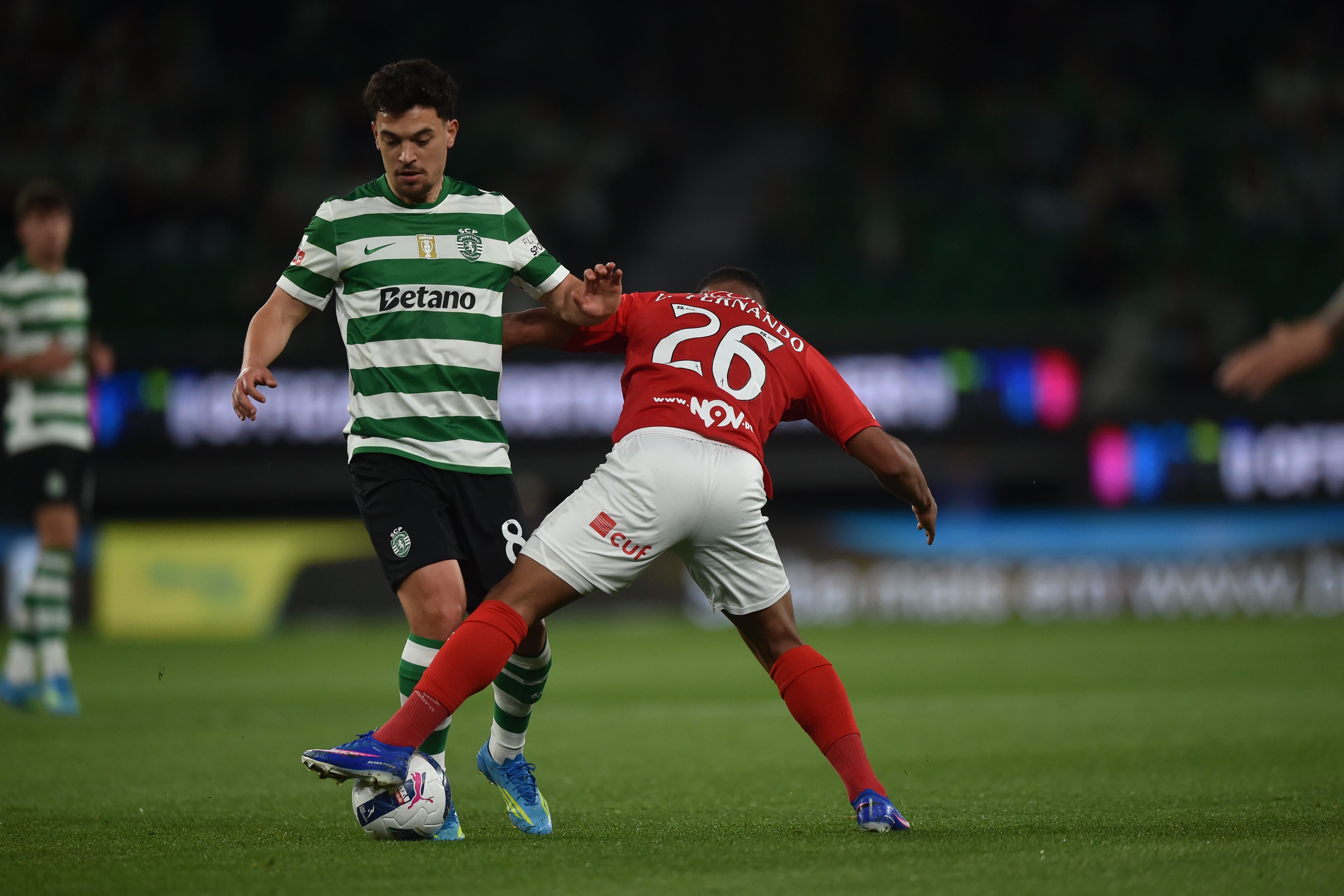 Pedro Gonçalves fez o 1-1 de penálti - Foto: Miguel Nunes