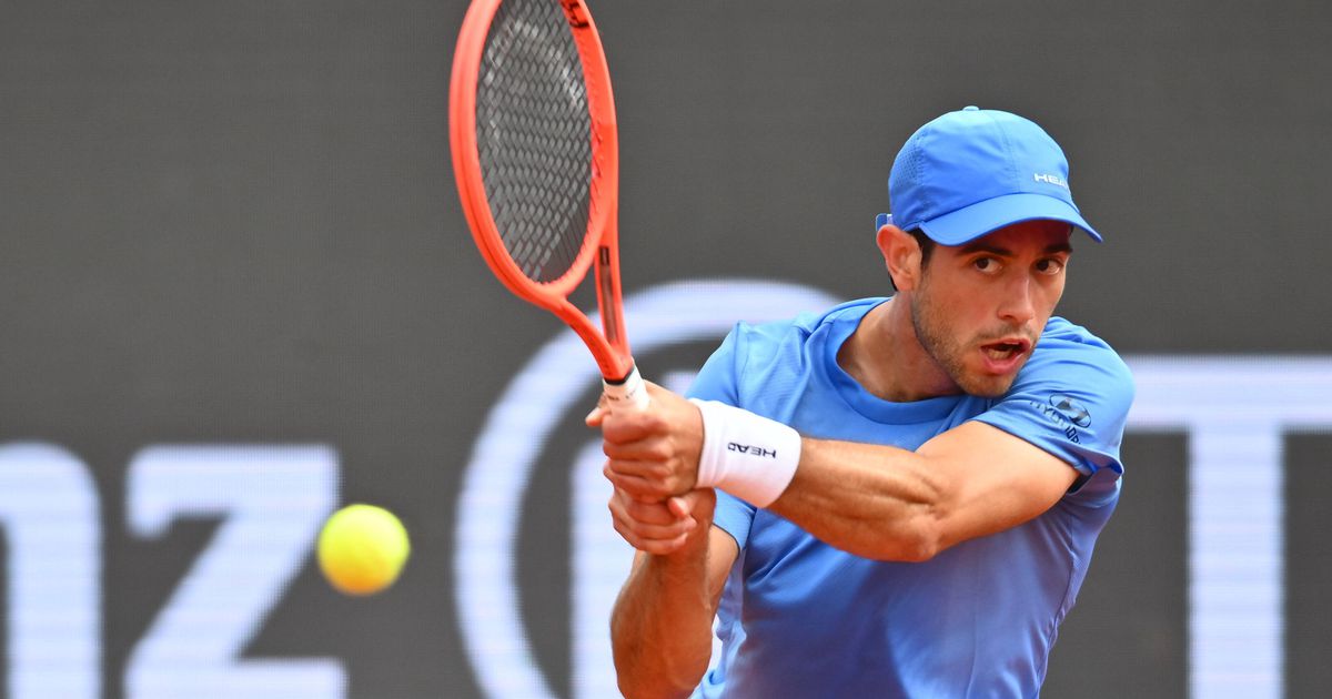 Borges fica nos quartos em Bucareste