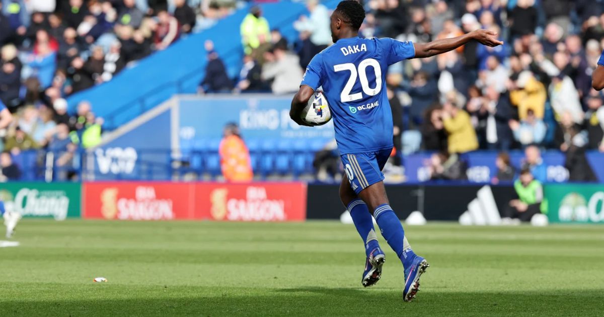 Campeão mais improvável de sempre arrisca seriamente a descida ao terceiro escalão