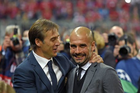 Lopetegui com Guardiola no duelo entre FC Porto e Bayern, a contar para os 'quartos' da Champions (2014/15)