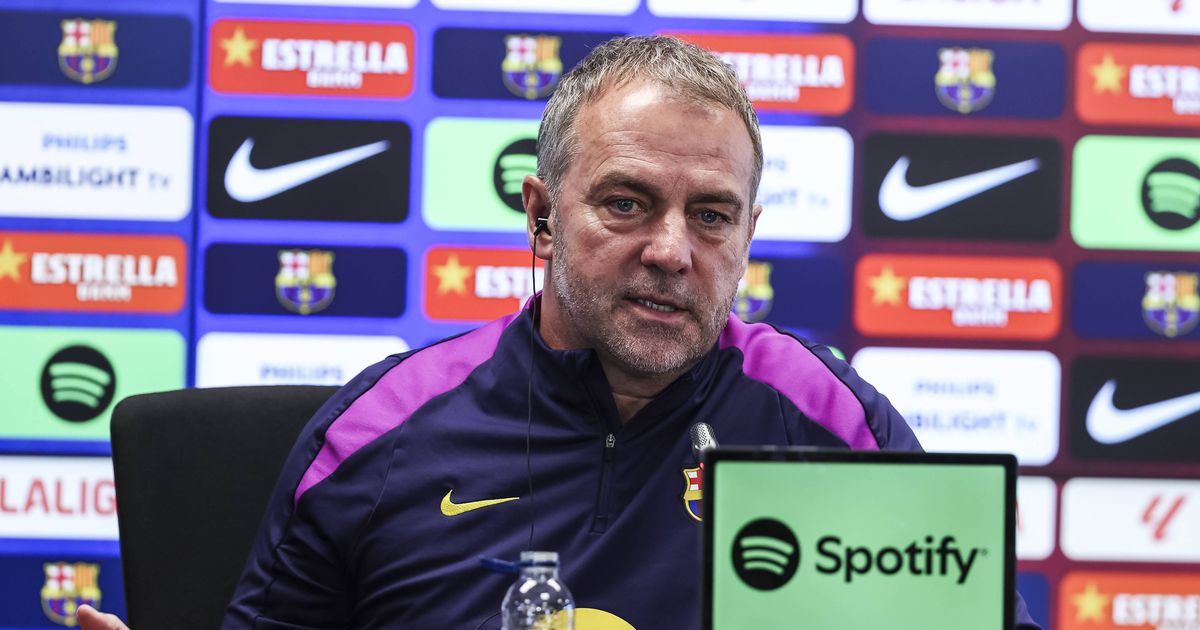 Flick condena racismo: «É frustrante que um pequeno grupo de idiotas não entenda»