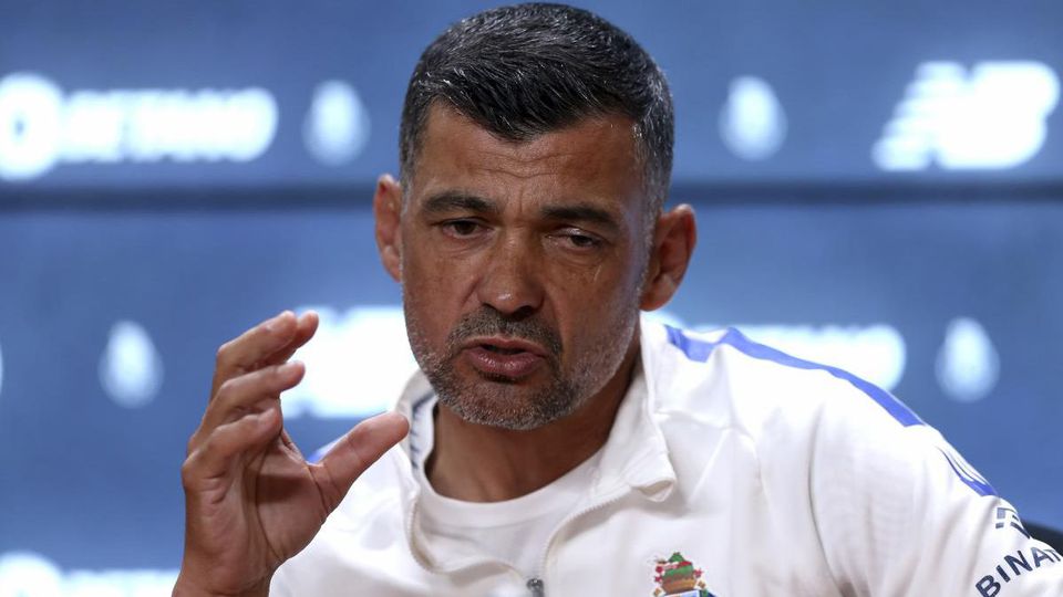 Sérgio Conceição firme na pista milanesa