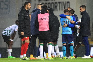 Obra de arte de Ofori atira vizelenses para a Liga 2 (crónica)