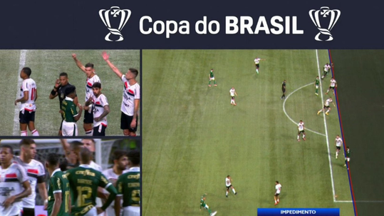 VAR polémico no jogo do Palmeiras: «Quer marcar no ombro ou no pé?»