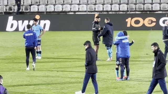 A desilusão dos jogadores do Vizela após a despromoção à Liga 2