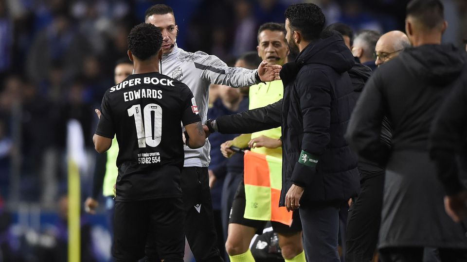 Sporting: estalada a Galeno vale dois jogos de castigo a Edwards