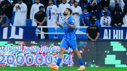 Liga Saudita: Al Hilal vence e está a um pequeno passo do título