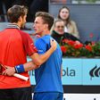 Medvedev retira-se do Open de Madrid e Lehecka avança para a meia-final