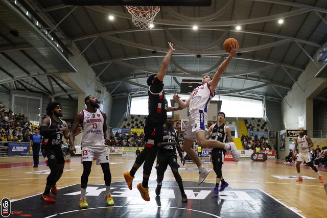 Oliveirense é finalista da Taça Hugo dos Santos