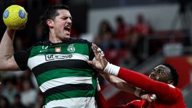 Leão esfomeado quer o bicampeonato e não deu hipóteses ao Benfica