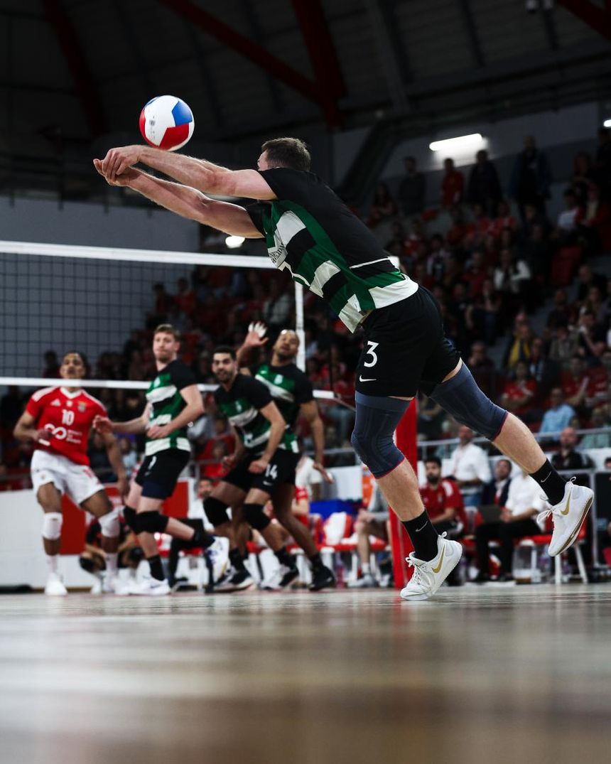 Equipa de voleibol do Sporting 2024-25. Foto Sporting