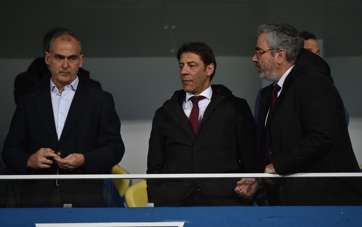Benfica: «Há muitas faltinhas, percebemos o que está a acontecer»