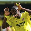 Thierno Barry celebra golo marcado pelo Villarreal ao Osasuna