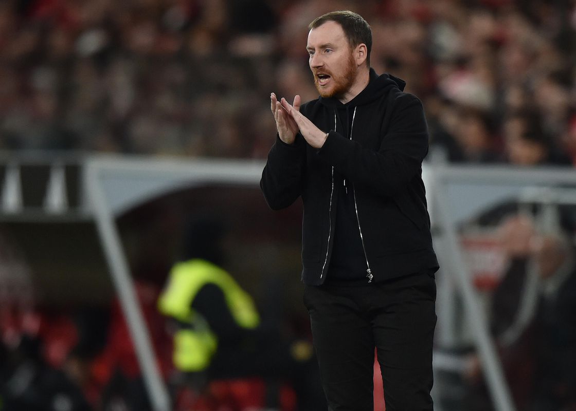 Estoril-Benfica, 1-2 Ian Cathro: «Este vai ser um dia que vou lembrar»