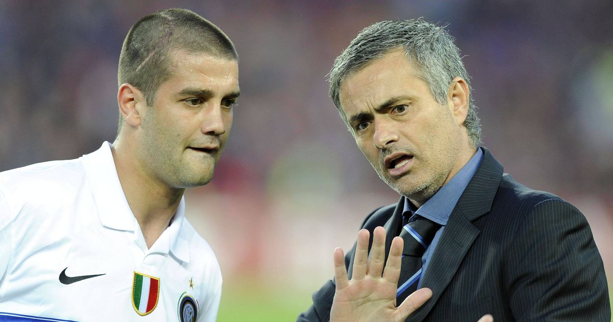Chivu: de soldado de Mourinho a sucessor do ‘Special One’ no Inter