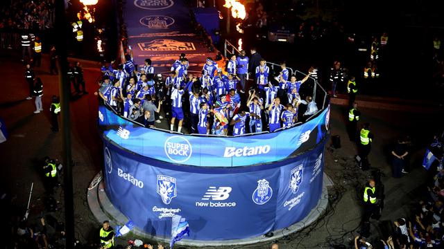 Rodrigo Mora eufórico: «Portugal é azul e branco, c...!»