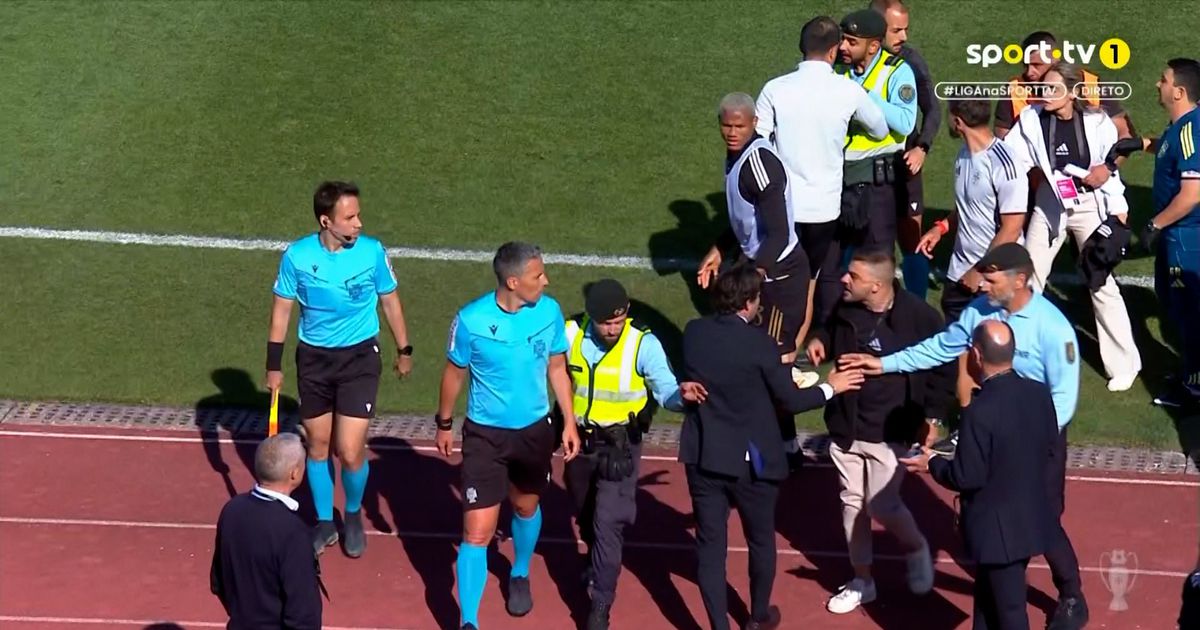 Casa Pia-Tondela acaba com ânimos exaltados e árbitro escoltado pela GNR