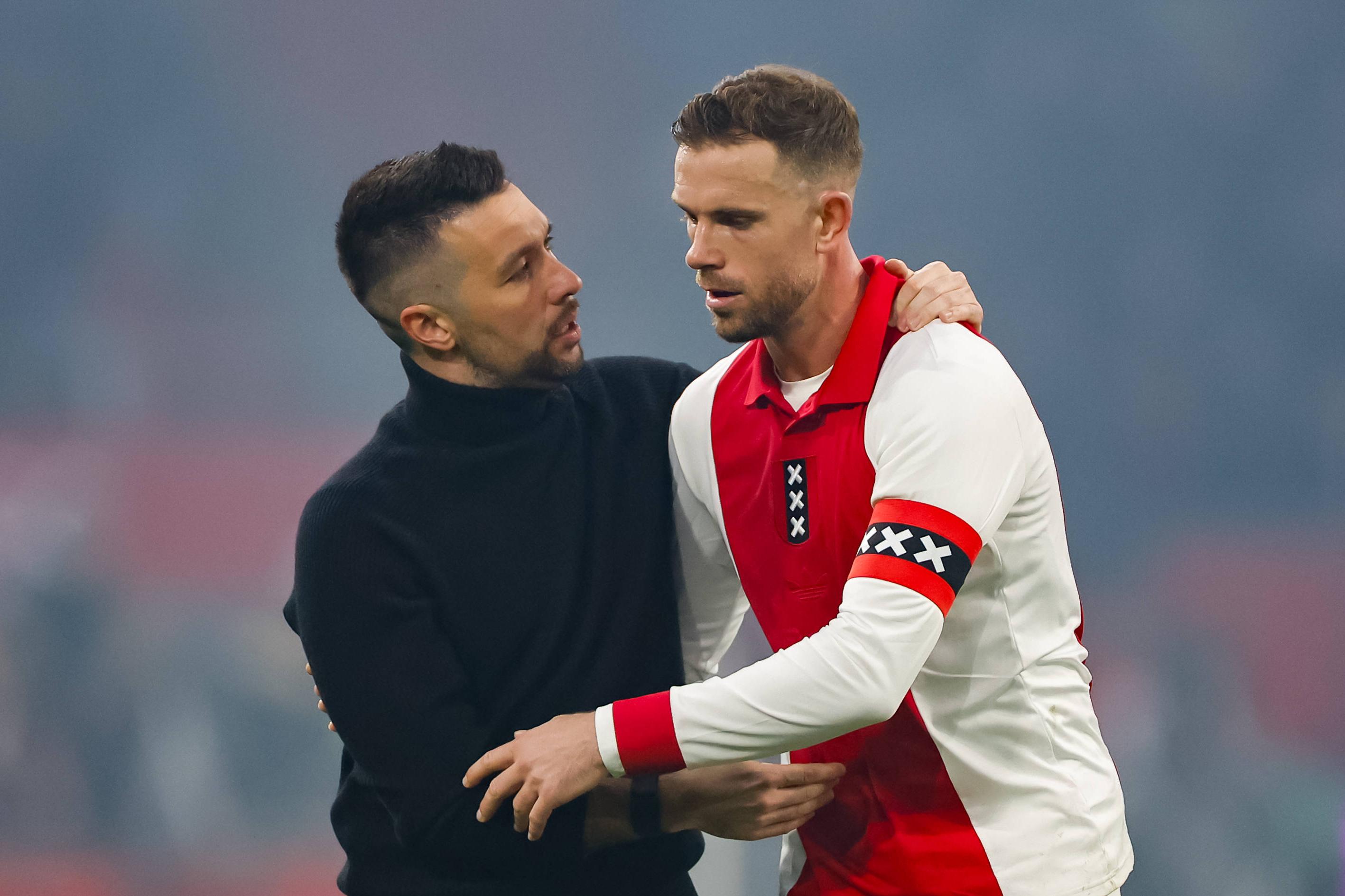 Jordan Henderson era o capitão de Francesco Farioli no Ajax