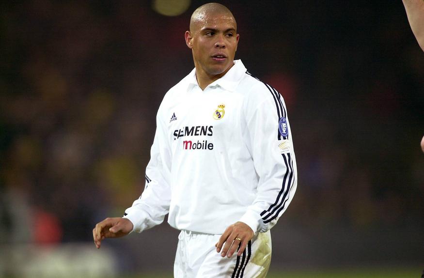 Ronaldo esteve no Real Madrid entre 2002 e 2007
