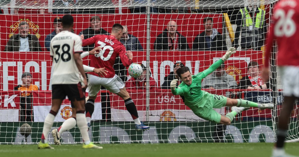 «Erro humano» permitiu validação de golo irregular no Man.United-Liverpool