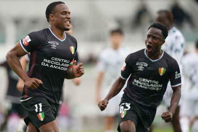 Estrela ainda procura garantir a permanência na Liga — Foto: Hugo Delgado/LUSA