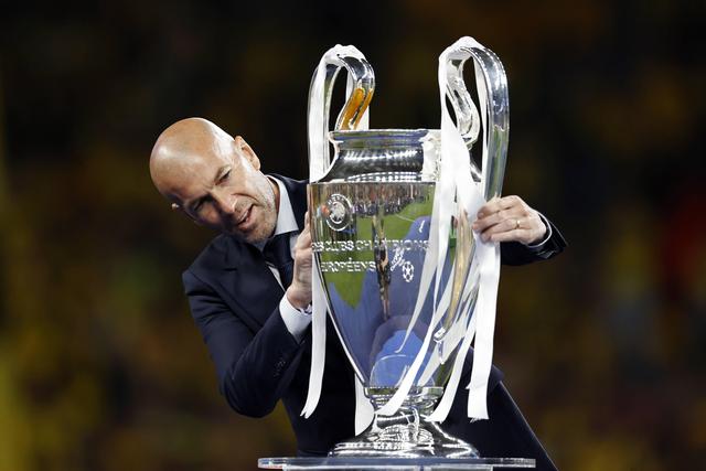 Zidane conquistou três Champions consecutivas com Cristiano Ronaldo