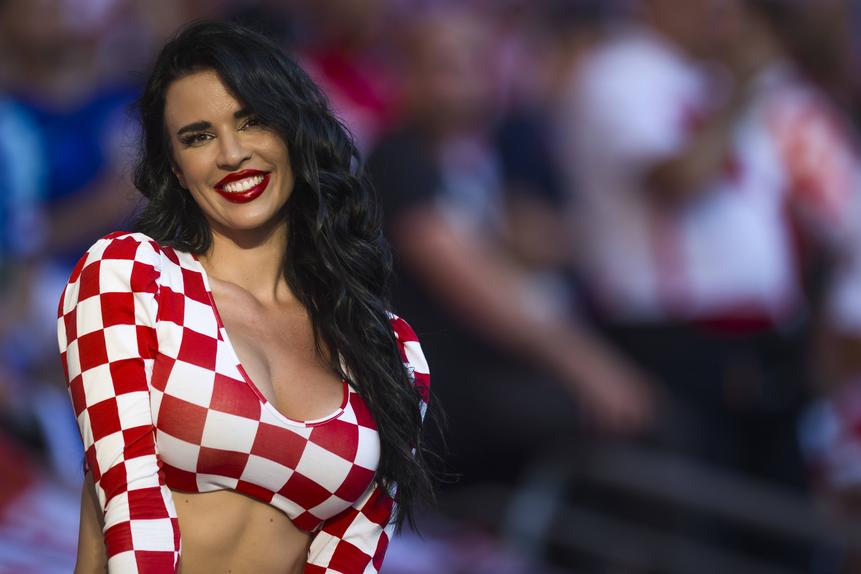 Ivana é presença assídua nas grandes competições para apoiar a Croácia