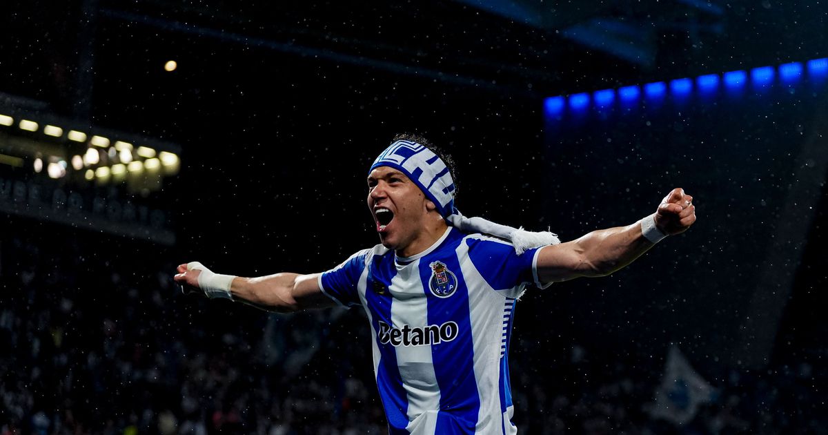 Do deslize ao 'downfall': FC Porto faz diferentes provocações