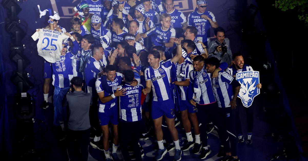 Jogador a puxar pelos adeptos: «E o Varandas...»