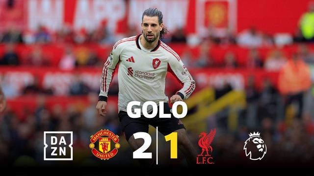 Manchester United dá lição de como oferecer um golo