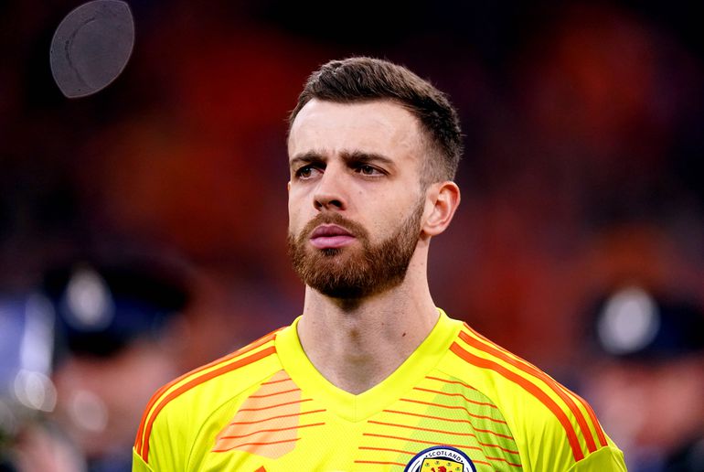 Logo 1. Angus Gunn