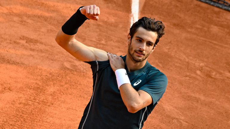 Musetti afasta Tiafoe e estreia-se em meias-finais de um torneio do Grand Slam