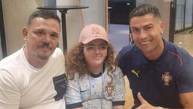 A magia do futebol: Inaya já conheceu Cristiano Ronaldo