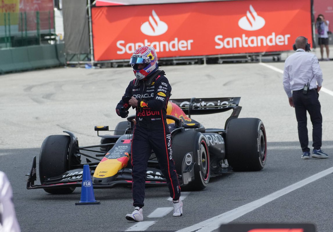 Helmut Marko critica Verstappen: «As emoções simplesmente dominaram-no»