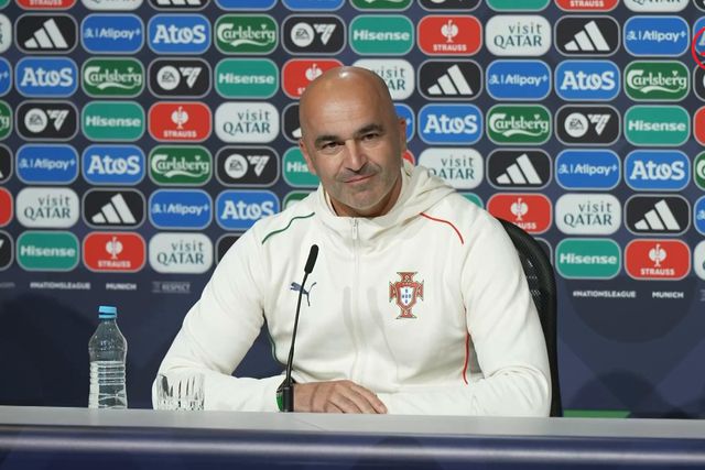 Roberto Martínez e os jogadores do PSG: «Temos de os avaliar fisicamente»