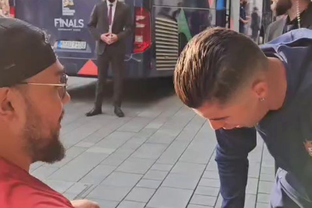 O momento em que Tunay conheceu Cristiano Ronaldo