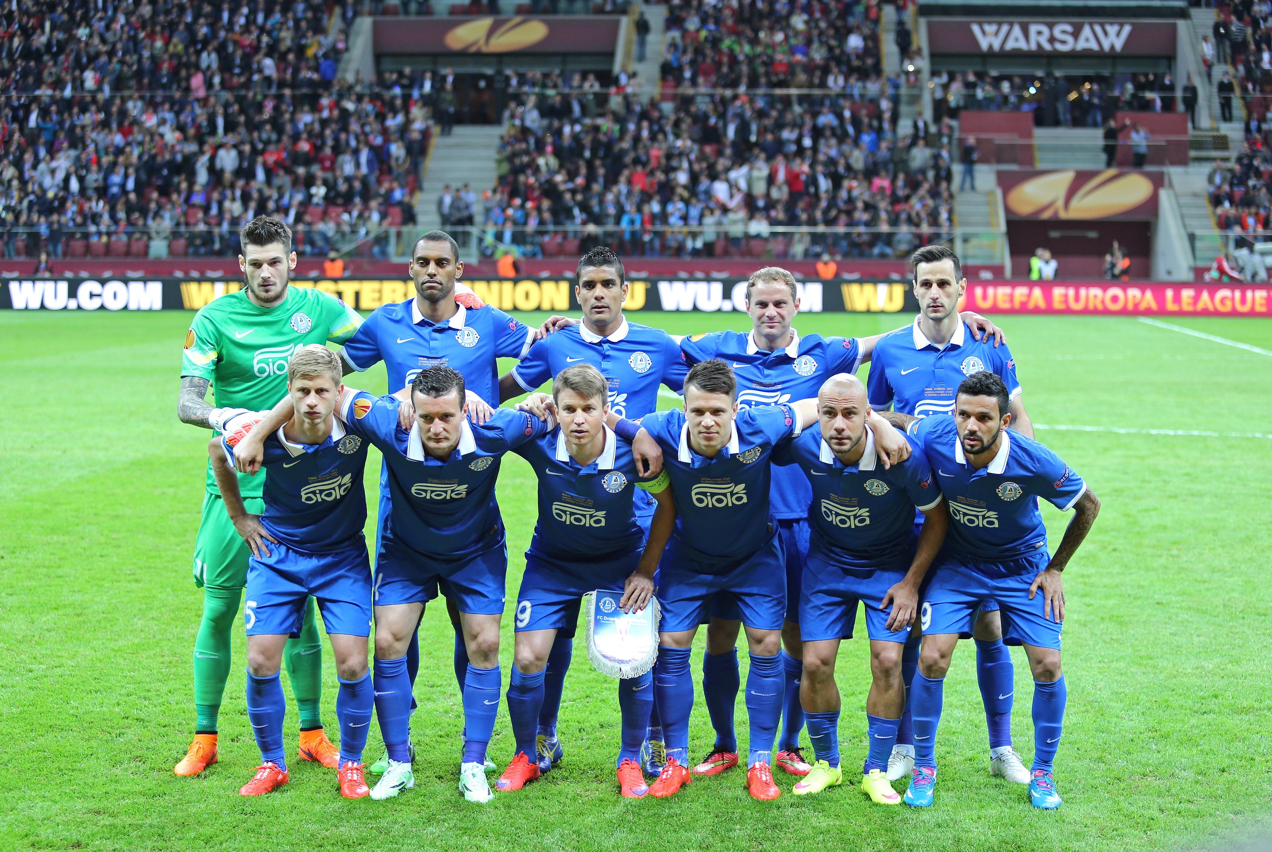 Dnipro - Bicampeão soviético na década de 1980, o Dnipro surpreendeu ao chegar à final da Liga Europa em 2014/15. Perdeu na final com o Sevilha. Clube ucraniano foi banido das competições da UEFA devido a violações do fair play financeiro e faliu em 2019