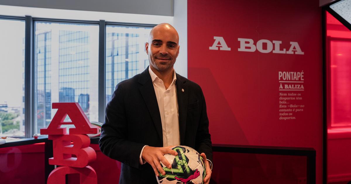 «O Benfica tem a obrigação de ganhar a Liga Europa»