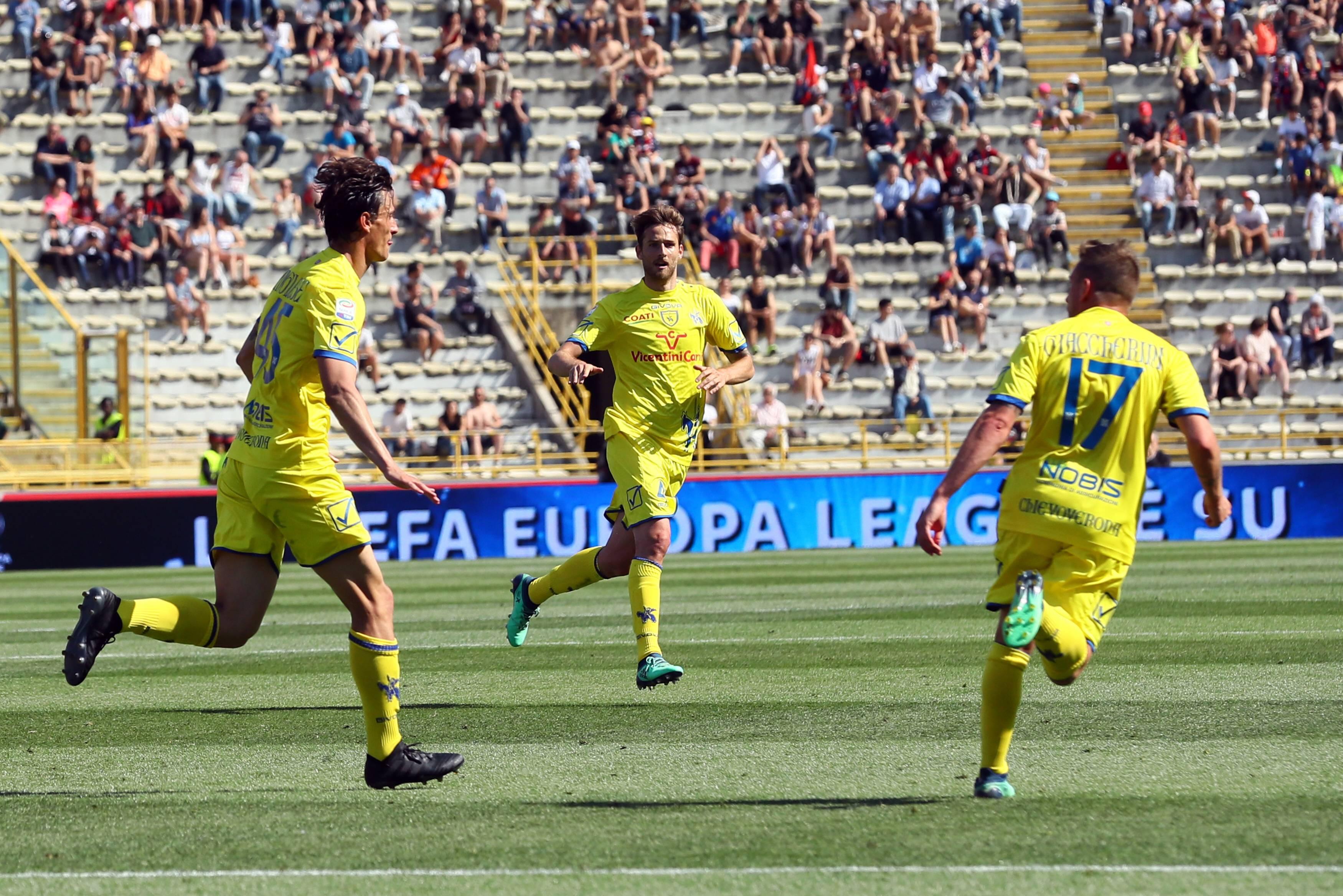 Chievo Verona - Chegou pela primeira vez à Serie A em 2001. Caiu em 2019 para a Serie B e foi expulso da competição em 2021/22 por questões financeiras. Em 2024, o clube mudou de nome e foi refundado: AC Chievo Verona