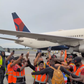 Tubarões azuis avistados em Boston!
