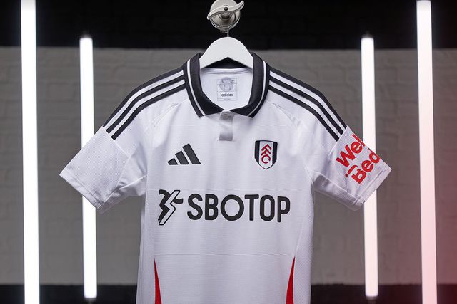 Revelada camisola do Fulham de Marco Silva para 2024/25