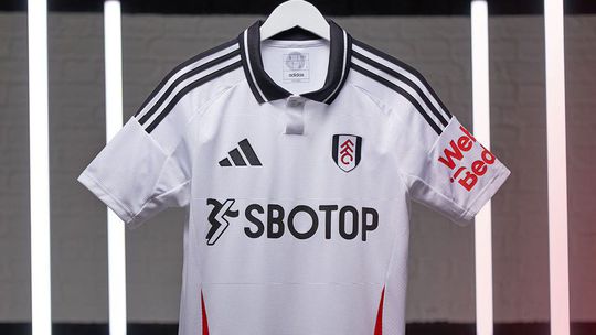 Revelada camisola do Fulham de Marco Silva para 2024/25
